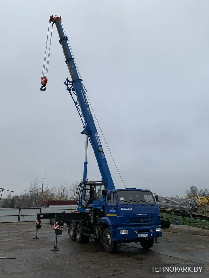 Аренда автокрана КС 55713-1К-4В Клинцы, г/п 25 тонн, 33 метра + 9 метров гусек работаем с НДС