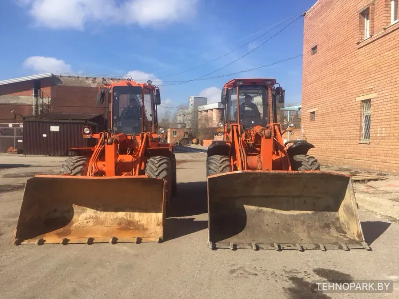 Аренда погрузчиков Амкодор 332С4 (ТО-18) и 342С4 (ТО-28) с отвалом