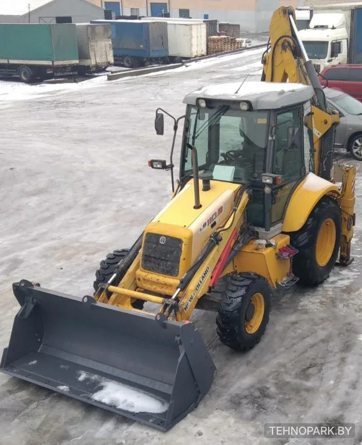 Аренда фронтальных погрузчиков Амкодор 332С4 / 342С4 и экскаватора New Holland